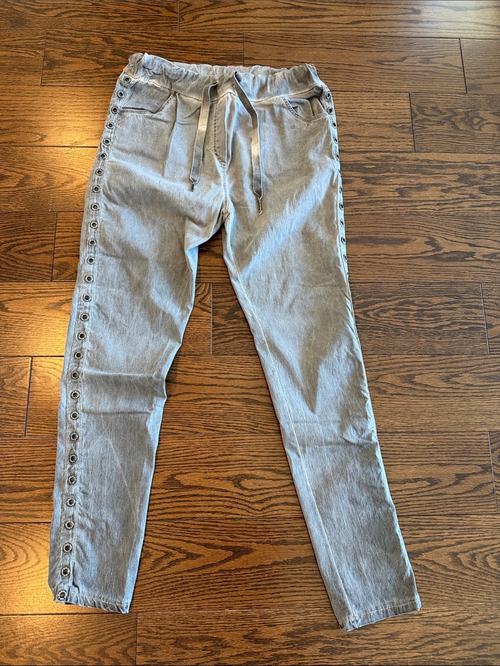 Nostalgia pants grey
